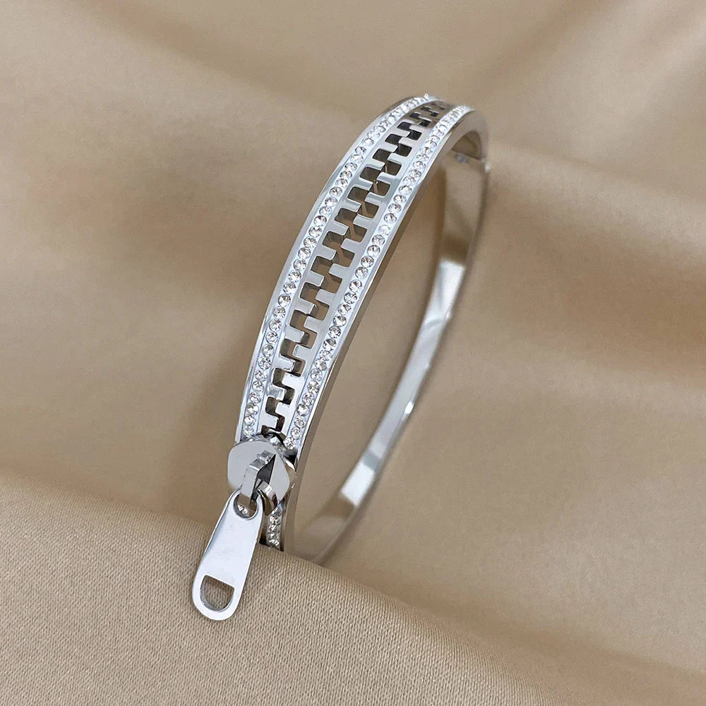 Pulseira em Aço Inox em Forma de Zip