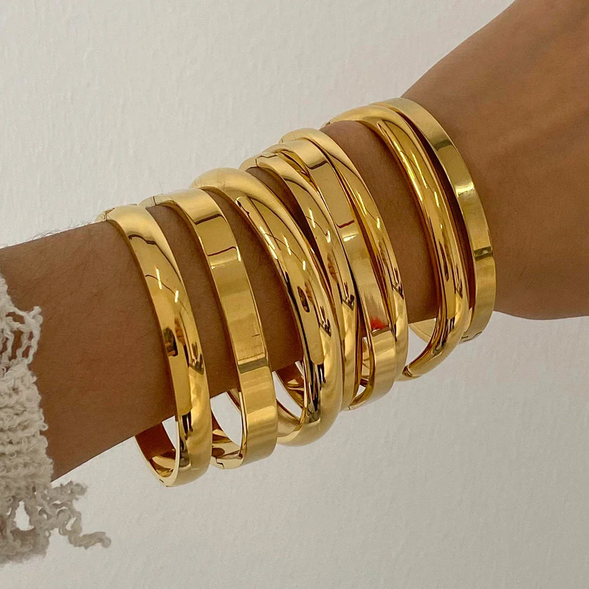 Pulseiras Rígidas em Aço Inoxidável