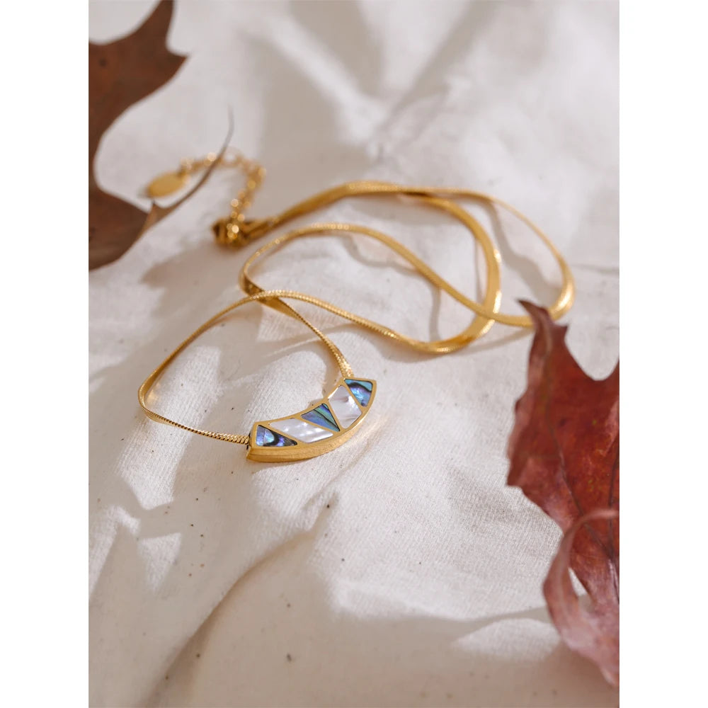 Colar de Corrente de Cobra