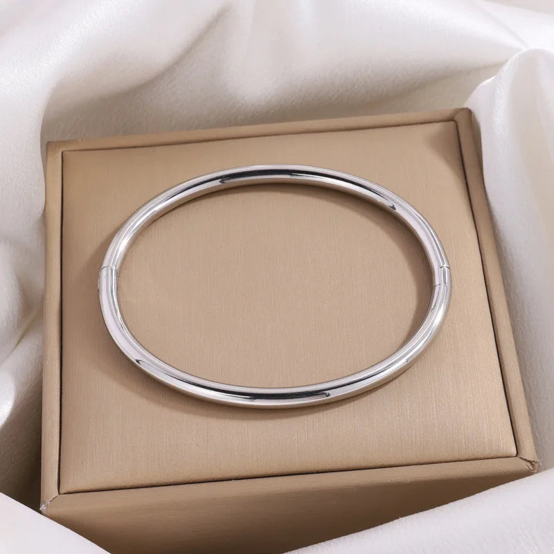 Pulseira Clássica Rígida Prateado