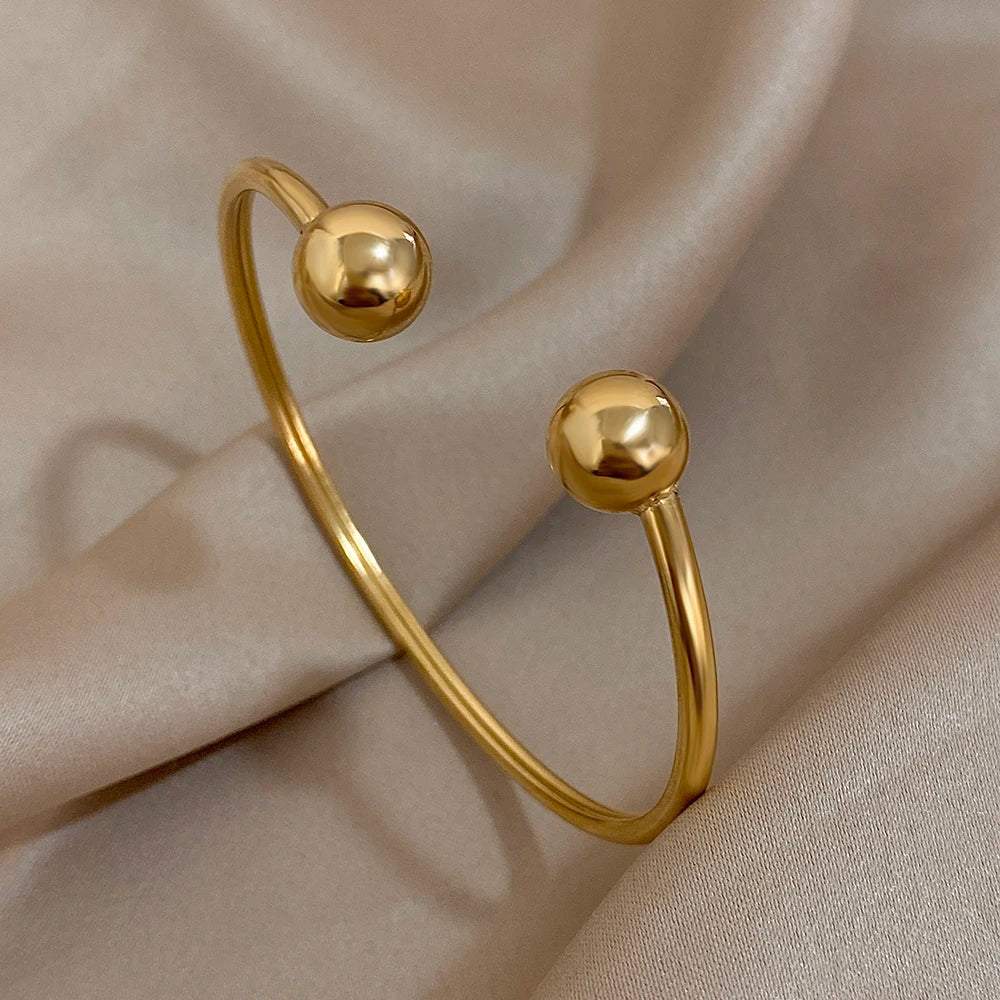 Pulseira em Tendência em Aço Inox Dourado