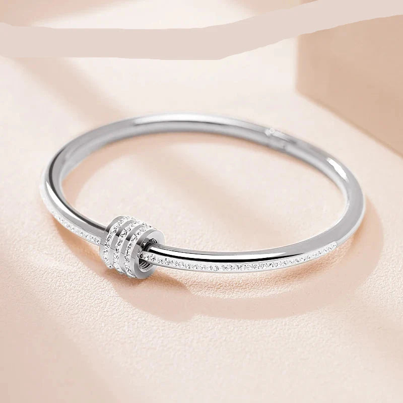 Pulseira Sofisticada em Aço Inox Prateado