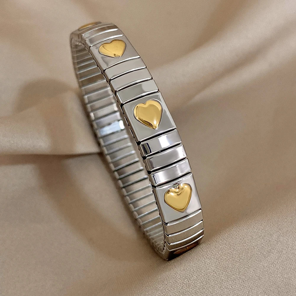 Pulseiras Elásticas Clássicas em Aço Corações