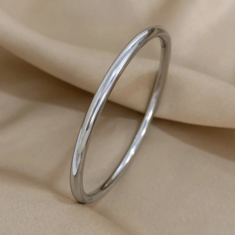 Pulseira Rígidas Prateadas Clássica