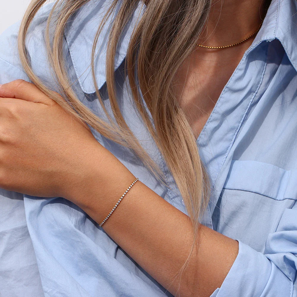 Pulseira Minimalista de Zircónia Pulseira Dourada