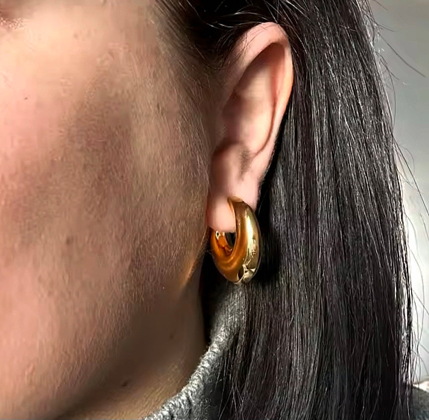 Brincos em Forma de C