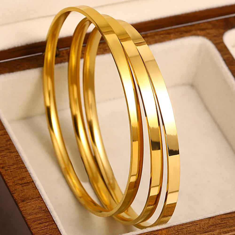 Conjunto de Pulseiras Rígidas Finas Dourado Flat
