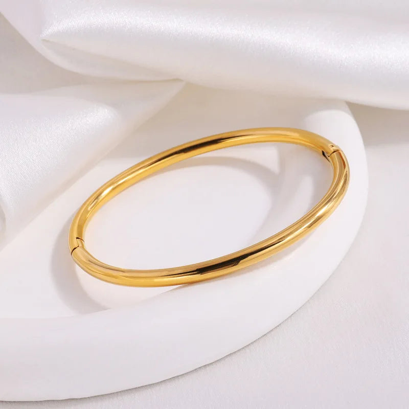 Pulseira Clássica Rígida Dourado
