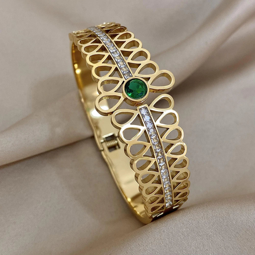 Pulseira Rígida Pedra Verde Dourado