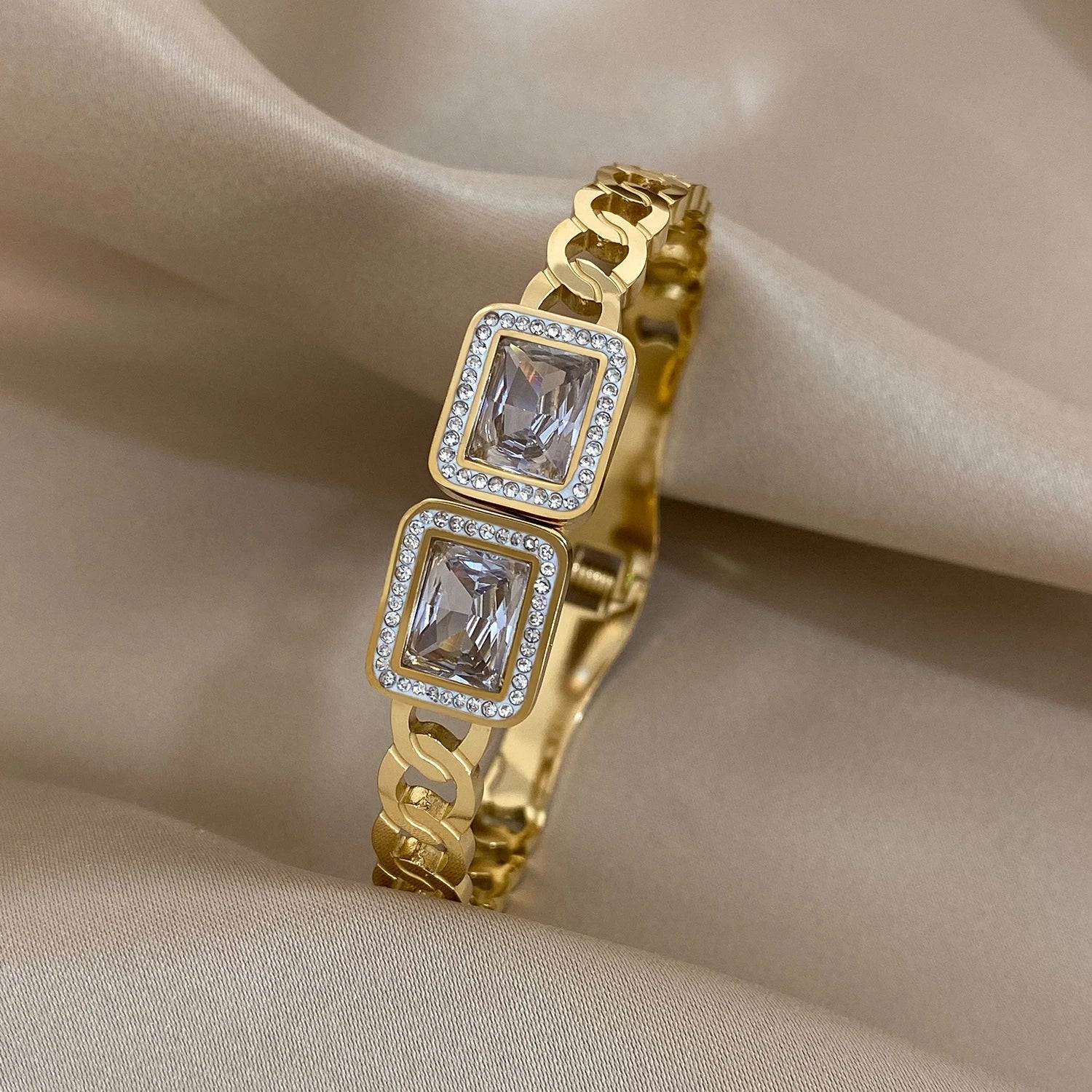 Pulseiras Rígidas Brilhantes Cristal Square Dourado