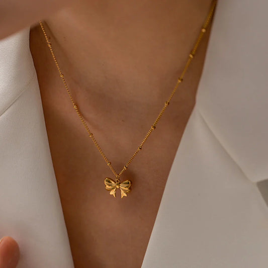 Colar Pendente Laço em Aço Inoxidável Dourado
