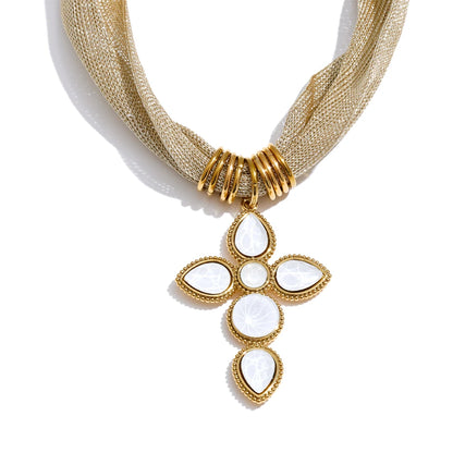 Colar de Tecido Pendente Cruz