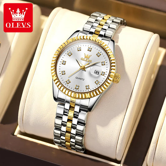 Relógio Clássico Feminino em Aço Inox Prateado Dourado Fundo Claro
