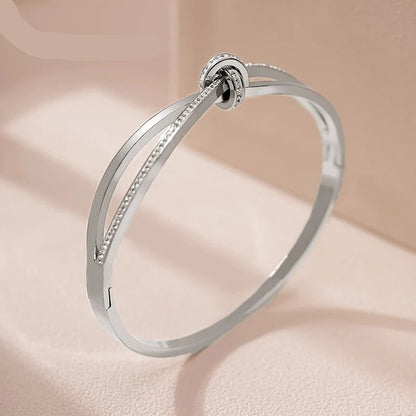 Pulseira Glamorosa em Aço Inoxidável
