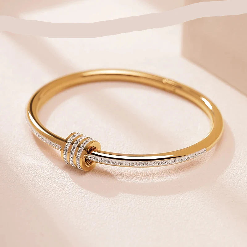 Pulseira Sofisticada em Aço Inox