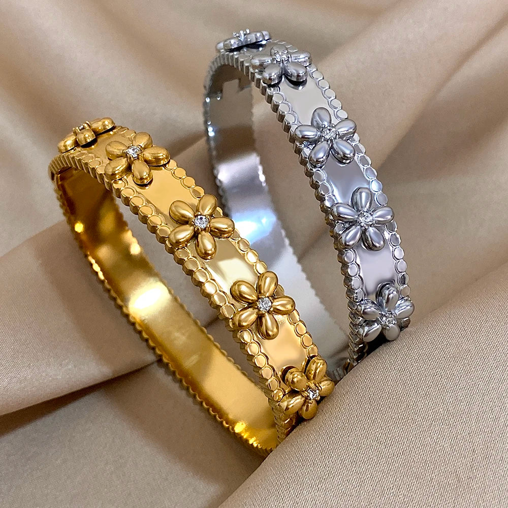 Pulseiras Rígidas em Aço Inox