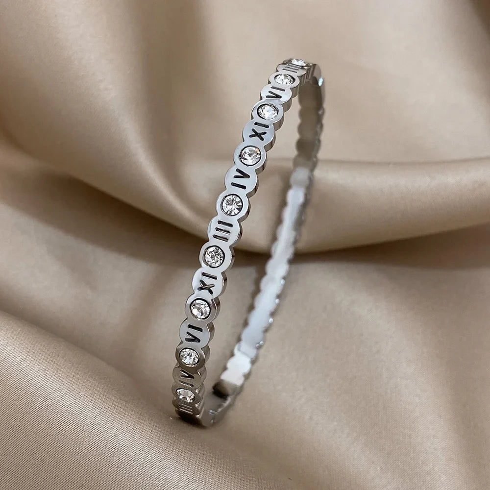 Pulseira Rígidas Prateadas Fina Zircónias