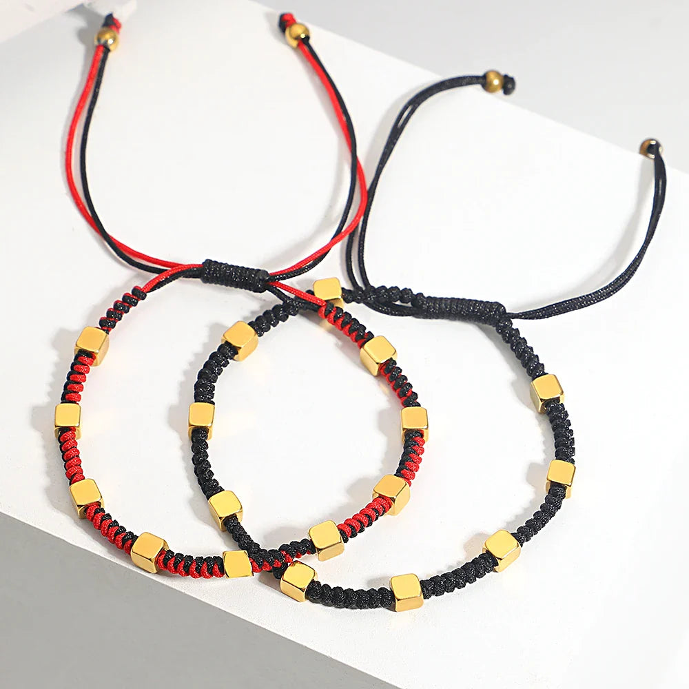 Pulseira com Efeito de Corda Ajustável em Aço Inox