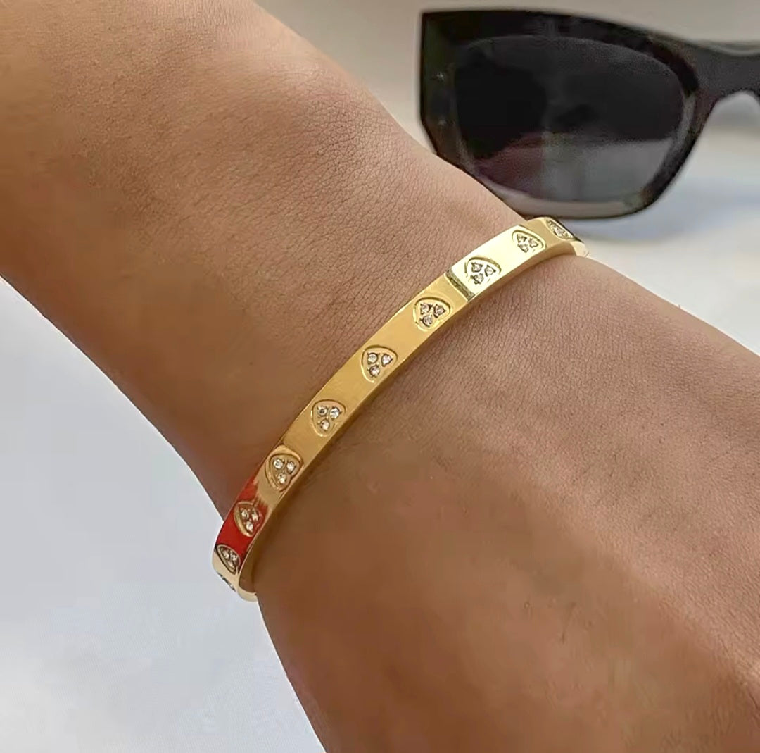 Pulseira Rígida de Zircónias em Aço Inox Dourado