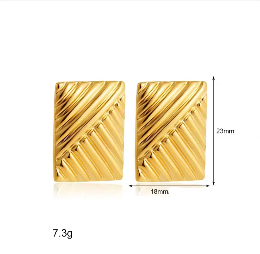Brincos Golden Texture em Aço Inox