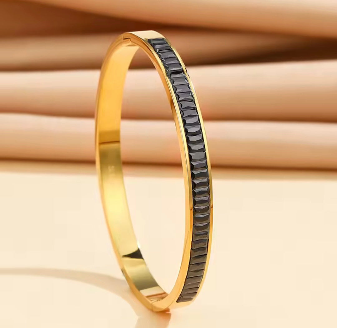 Pulseiras Brilhantes e Coloridas