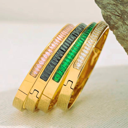 Pulseiras Brilhantes e Coloridas