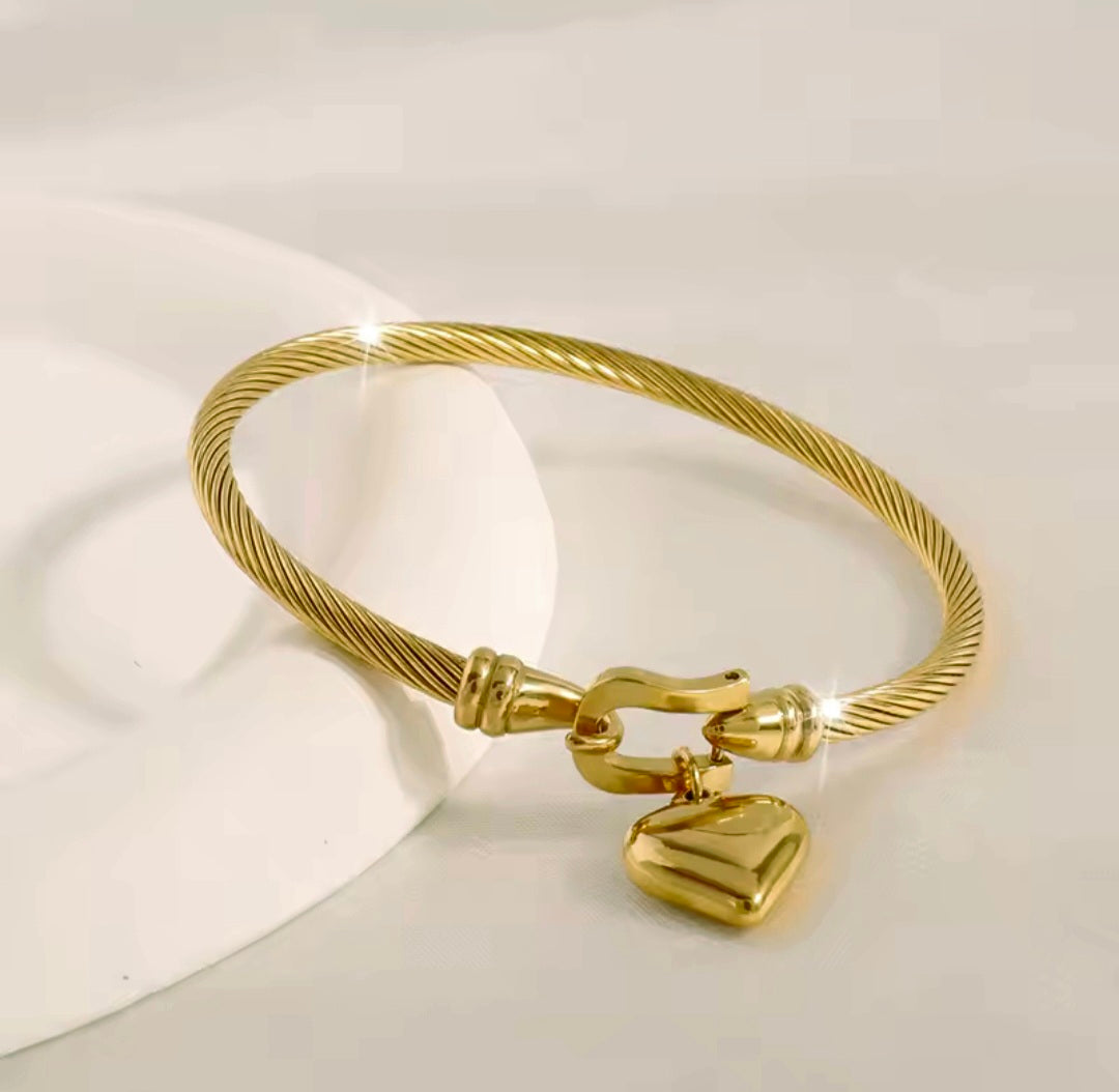 Pulseira Pendente Coração
