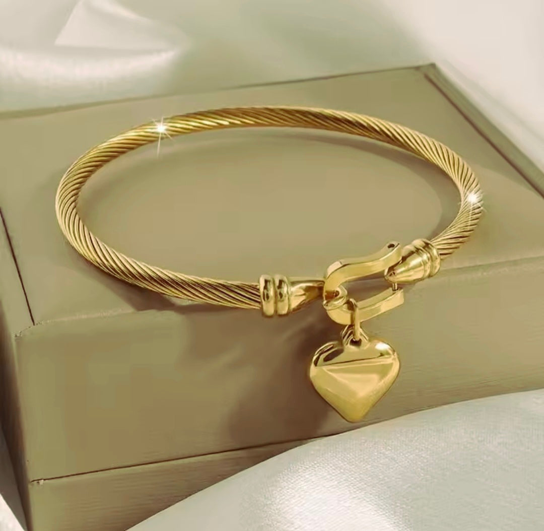 Pulseira Pendente Coração