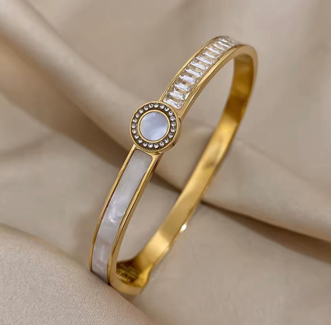 Pulseira Glamorosa em Aço Inoxidável