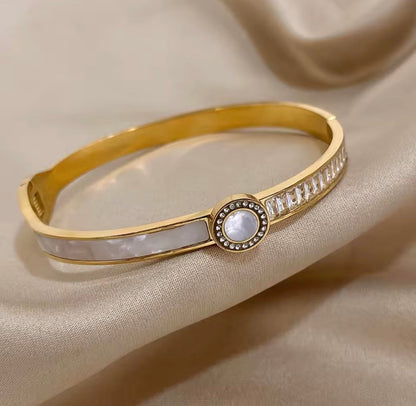 Pulseira Glamorosa em Aço Inoxidável