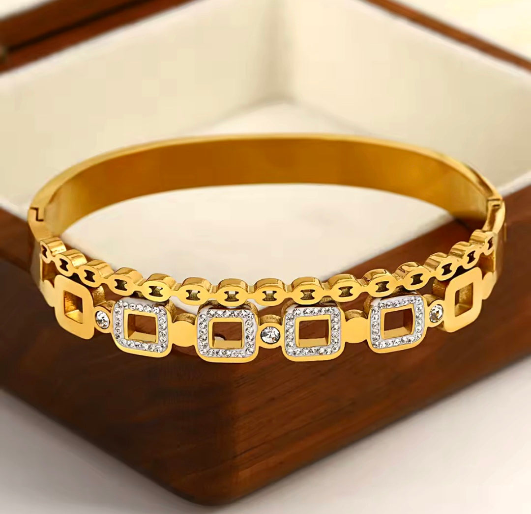 Pulseiras Rígidas Brilhantes