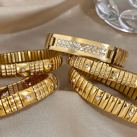 Pulseiras Elásticas Rígidas