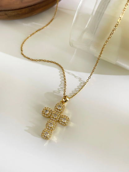 Colar com Pendente de Cruz