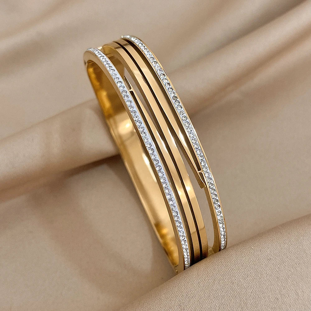 Pulseira Rígida Clássica em Aço Inoxidável Dourado