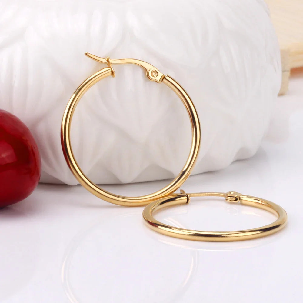 Argolas em Aço Inoxidável Dourado