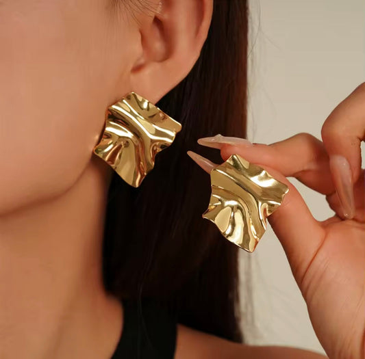 Brincos Irregulares em Aço Inoxidável Dourado