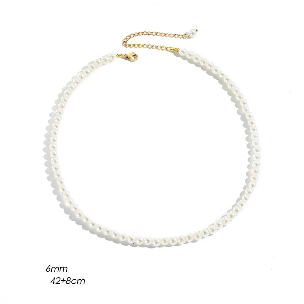 Um verdadeiro clássico que nunca sai de moda. Colares de pérolas elegantes, com fecho de aço inoxidável de alta qualidade e antialérgico.